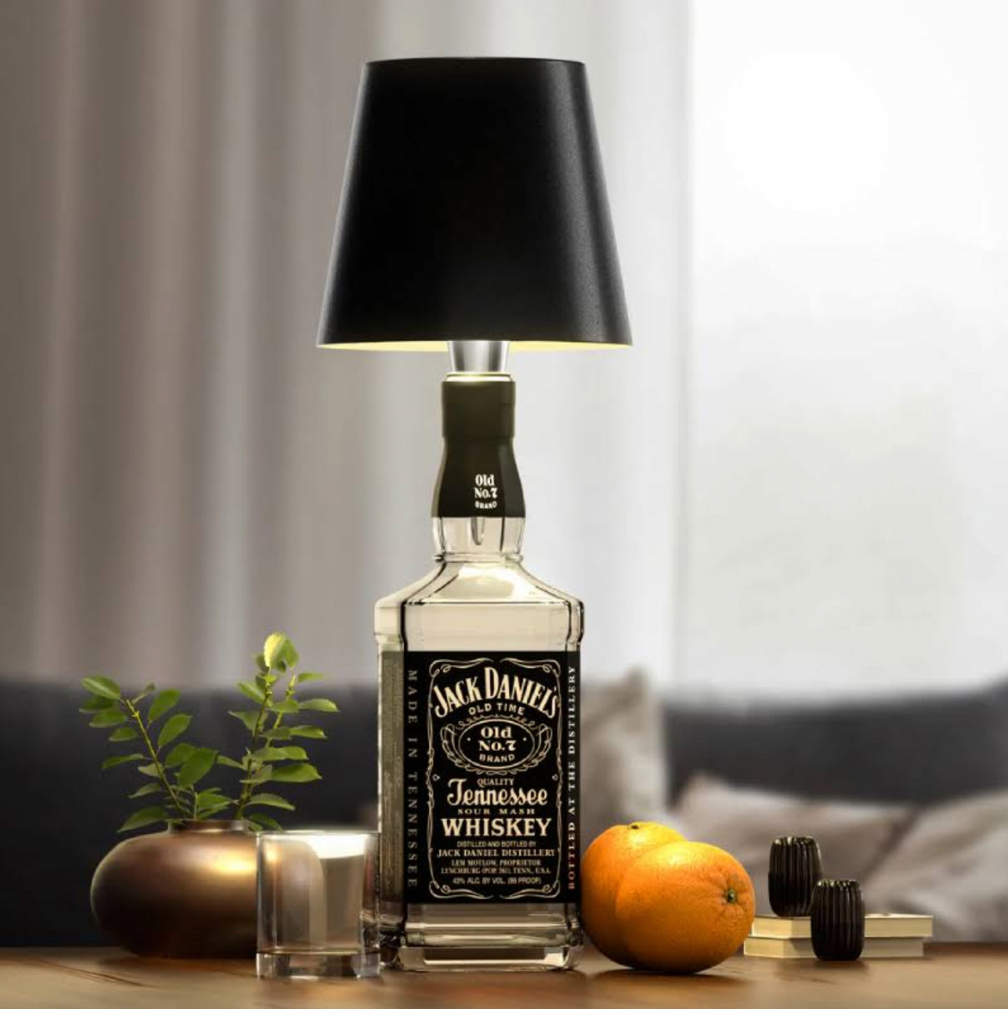 LuxeBottle - Kabellose LED Tischleuchte im Flaschendesign - Dimmbar | USB | Wohnzimmer | Dekoration